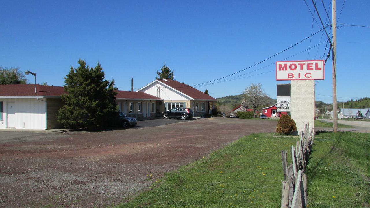 Motel Du Le Bic Esterno foto